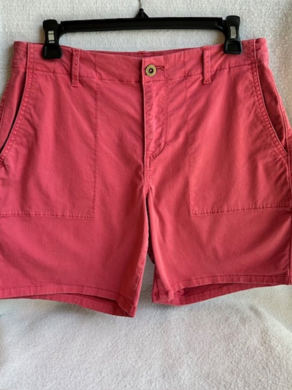 Carve Designs Maui 6" Utility Short | Light Red/Watermelon | Finished Hem | EUC